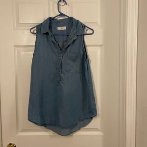 Blue Jean Top. Size Medium.
